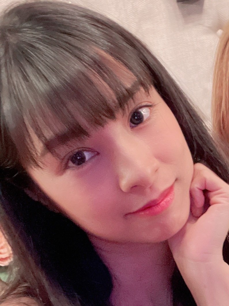 エミ